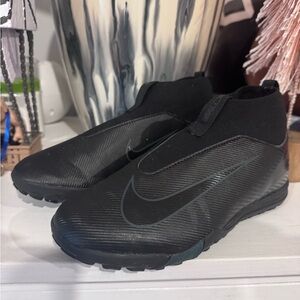 Nike Black Youth Futsal Sneakers
